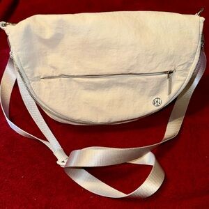 Lululemon All Night Festival Bag 5L